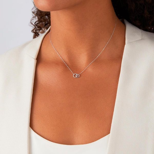 9ct White Gold 0.05cttw Diamond Circle Necklace - Görsel 2