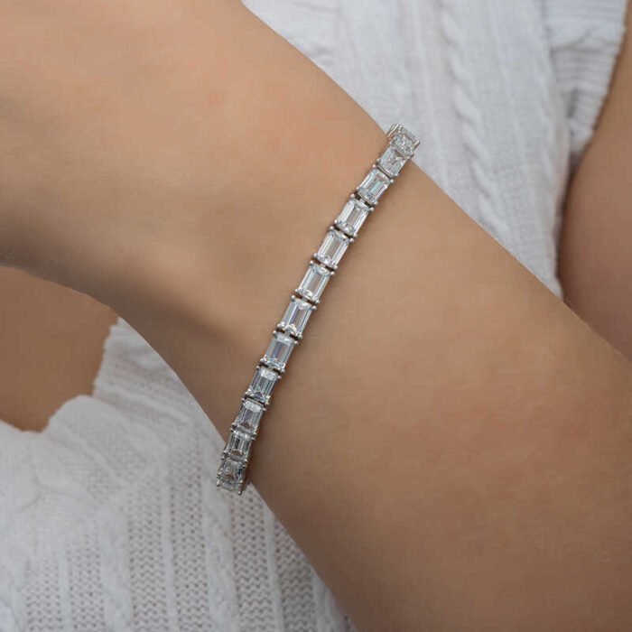 gumus-beyaz-tasli-su-yolu-kadin-bileklik-8498-su-yolu-bileklikler-gumush-49496-84-B gumus-beyaz-tasli-su-yolu-kadin-bileklik-8498-su-yolu-bileklikler-gumush-49496-84-B