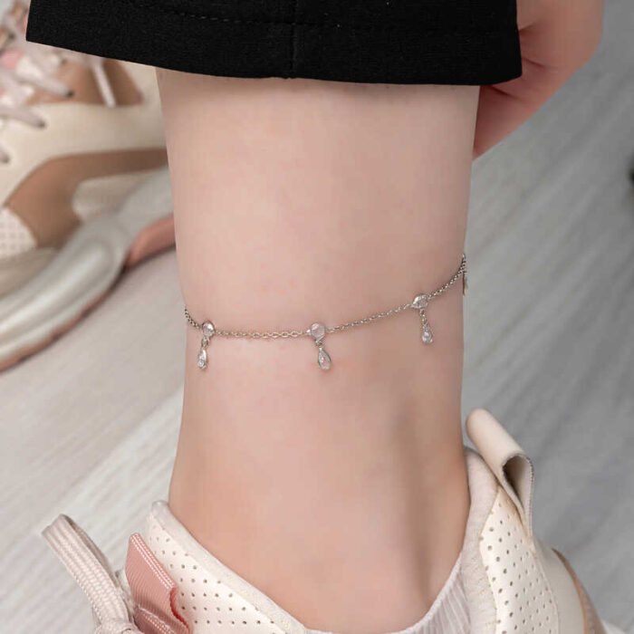 gumus-damla-zirkon-tasli-halhal-halhallar-gumush-47286-81-B gumus-damla-zirkon-tasli-halhal-halhallar-gumush-47286-81-B