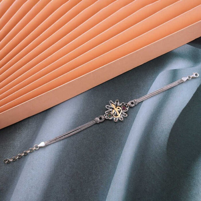 gumus-elif-vav-otantik-kadin-bileklik-otantik-bileklikler-gumush-47396-79-B gumus-elif-vav-otantik-kadin-bileklik-otantik-bileklikler-gumush-47396-79-B