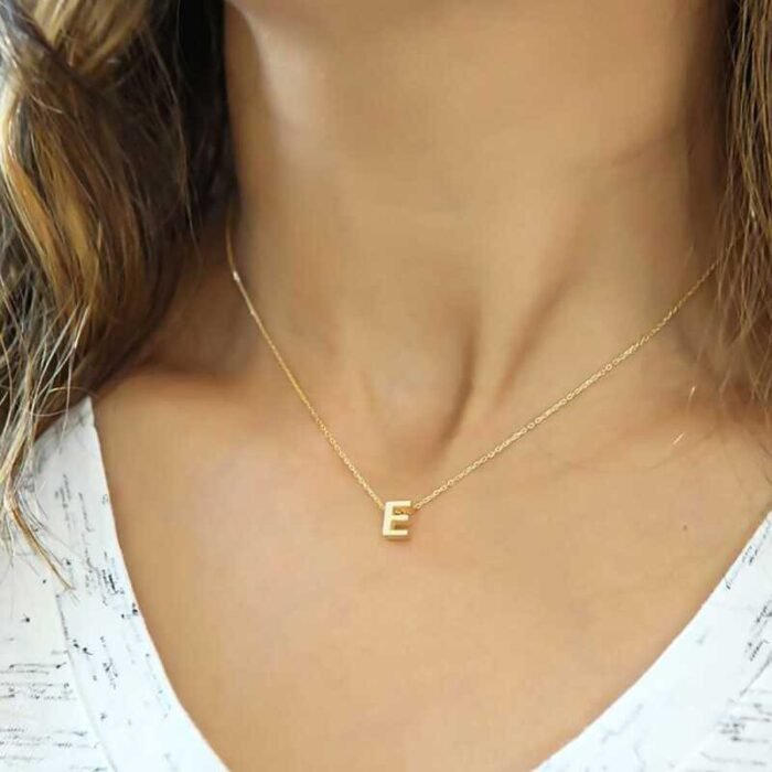 gumus-gold-3-boyutlu-e-harf-bayan-kolye-harfli-kolyeler-gumush-37833-59-B