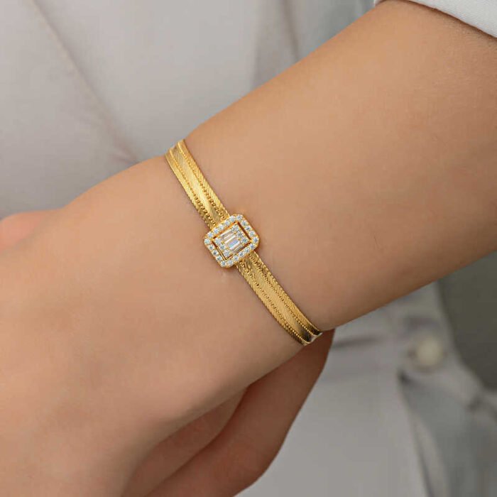 gumus-gold-baget-tasli-trabzon-hasir-kadin-bileklik-trabzon-hasr-bileklikler-gumush-42301-70-B gumus-gold-baget-tasli-trabzon-hasir-kadin-bileklik-trabzon-hasr-bileklikler-gumush-42301-70-B