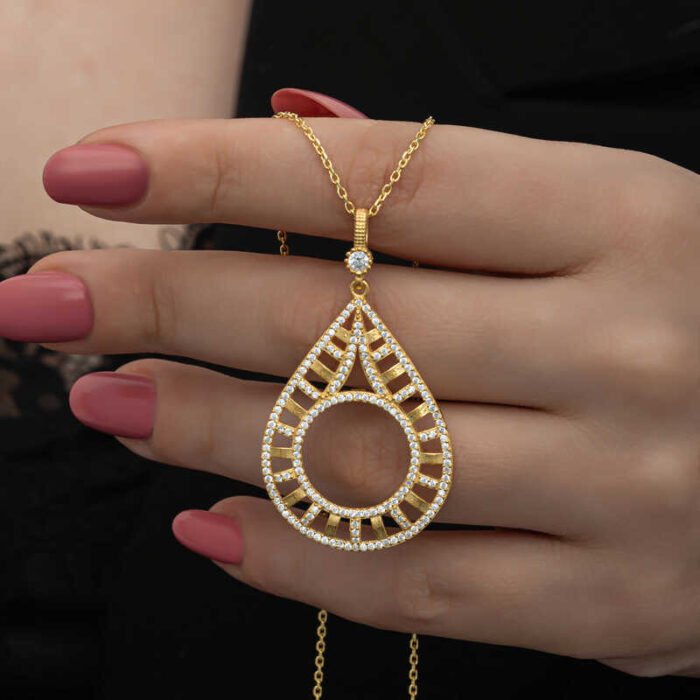 gumus-gold-kaplama-damla-ceyrek-takilabilen-kadin-kolye-3-zirkon-tal-kolyeler-gumush-49573-85-B gumus-gold-kaplama-damla-ceyrek-takilabilen-kadin-kolye-3-zirkon-tal-kolyeler-gumush-49573-85-B