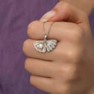 gumus-incili-istiridye-bayan-kolye-86-zirkon-tal-kolyeler-gumush-38951-60-B