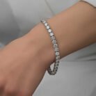 gumus-isikli-kutulu-4-mm-beyaz-tasli-su-yolu-kadin-bileklik-su-yolu-bileklikler-gumush-49034-84-B