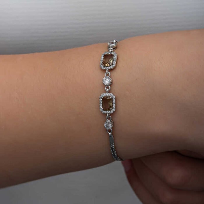 gumus-kare-zultanit-tasli-kadin-bileklik-8359-zultanit-tal-bileklikler-gumush-48717-83-B gumus-kare-zultanit-tasli-kadin-bileklik-8359-zultanit-tal-bileklikler-gumush-48717-83-B