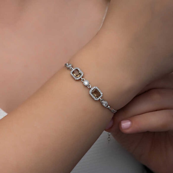 gumus-kare-zultanit-tasli-kadin-bileklik-8359-zultanit-tal-bileklikler-gumush-48719-83-B gumus-kare-zultanit-tasli-kadin-bileklik-8359-zultanit-tal-bileklikler-gumush-48719-83-B