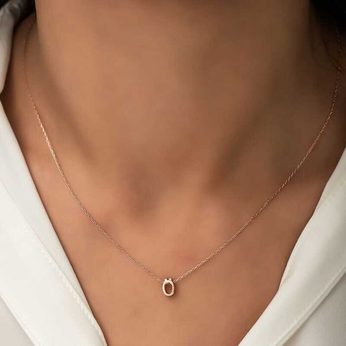 gumus-rose-3-boyutlu-o-harf-bayan-kolye-harfli-kolyeler-gumush-37895-59-B