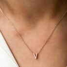 gumus-rose-3-boyutlu-v-harf-bayan-kolye-harfli-kolyeler-gumush-37919-59-B