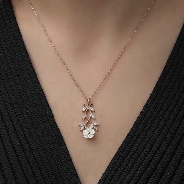 gumus-rose-beyaz-bahar-cicegi-kolye-yaprak-iek-kolyeler-gumush-35535-51-B gumus-rose-beyaz-bahar-cicegi-kolye-yaprak-iek-kolyeler-gumush-35535-51-B