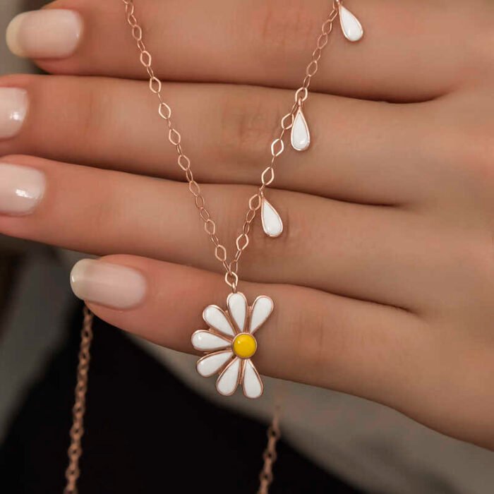 gumus-rose-papatya-seviyor-sevmiyor-bayan-kolye-2-yaprak-iek-kolyeler-gumush-38278-59-B