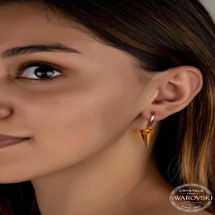 swarovski-crystal-tasli-gumus-sari-tasli-ucgen-sallantili-kadin-kupe-swarovski-kpe-gumush-42461-70-B swarovski-crystal-tasli-gumus-sari-tasli-ucgen-sallantili-kadin-kupe-swarovski-kpe-gumush-42461-70-B