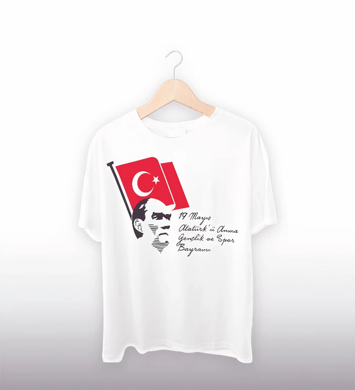 19 Mayıs Atatürk’ü Anma Gençlik ve Spor Bayramı Baskılı Oversize T-shirt – Beyaz