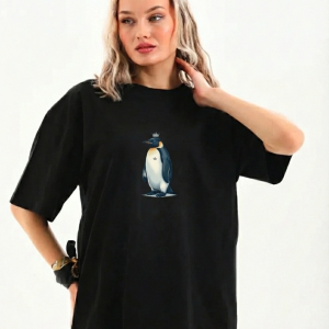 Kadın T-Shirt Penguen Baskılı Bisiklet Yaka Kısa kol yazlık Tişört – Siyah