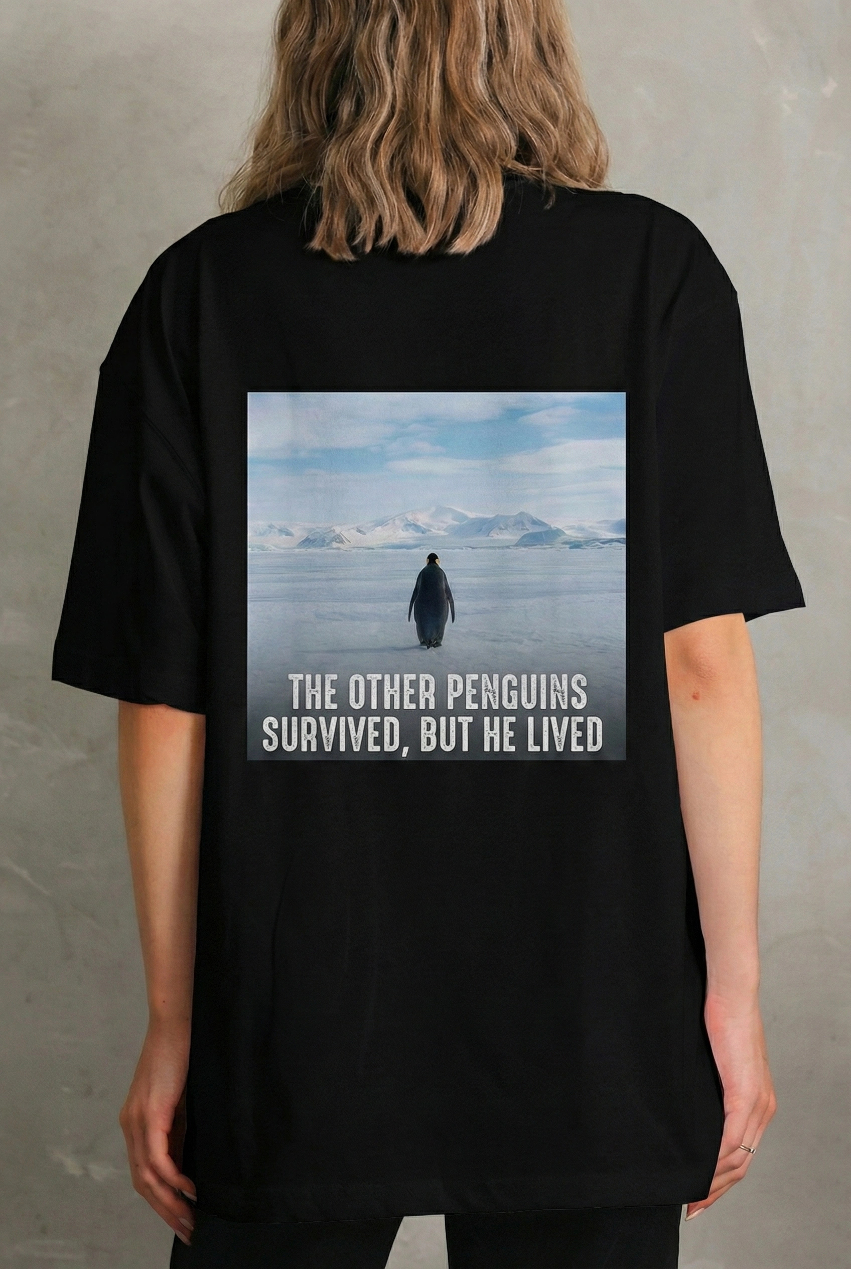 Kadın T-Shirt Penguen Baskılı Bisiklet Yaka Kısa kol yazlık Tişört – Siyah