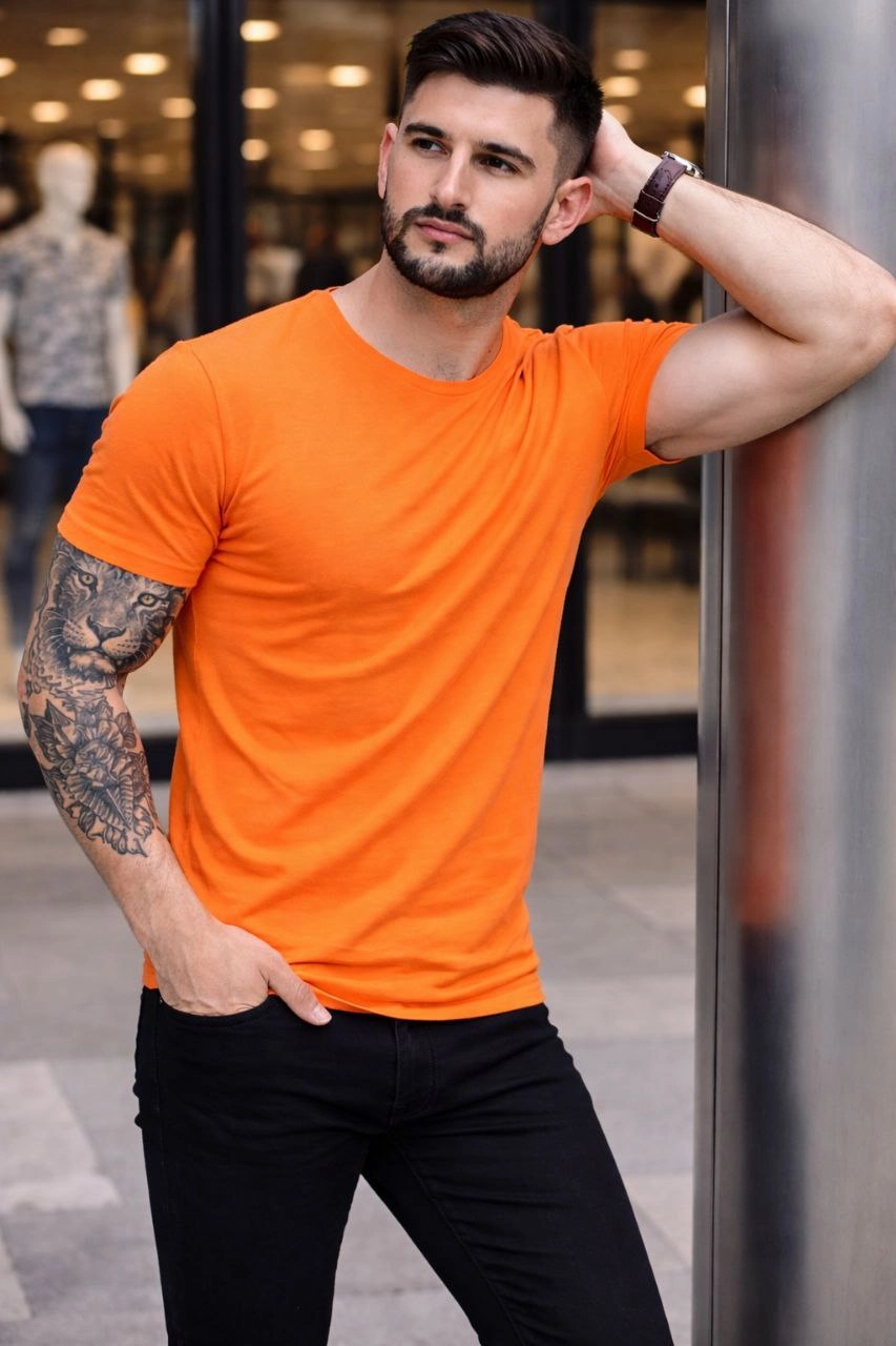 Erkek Body Tişört Bisiklet Yaka Slim Fit Likralı T-Shirt – Turuncu