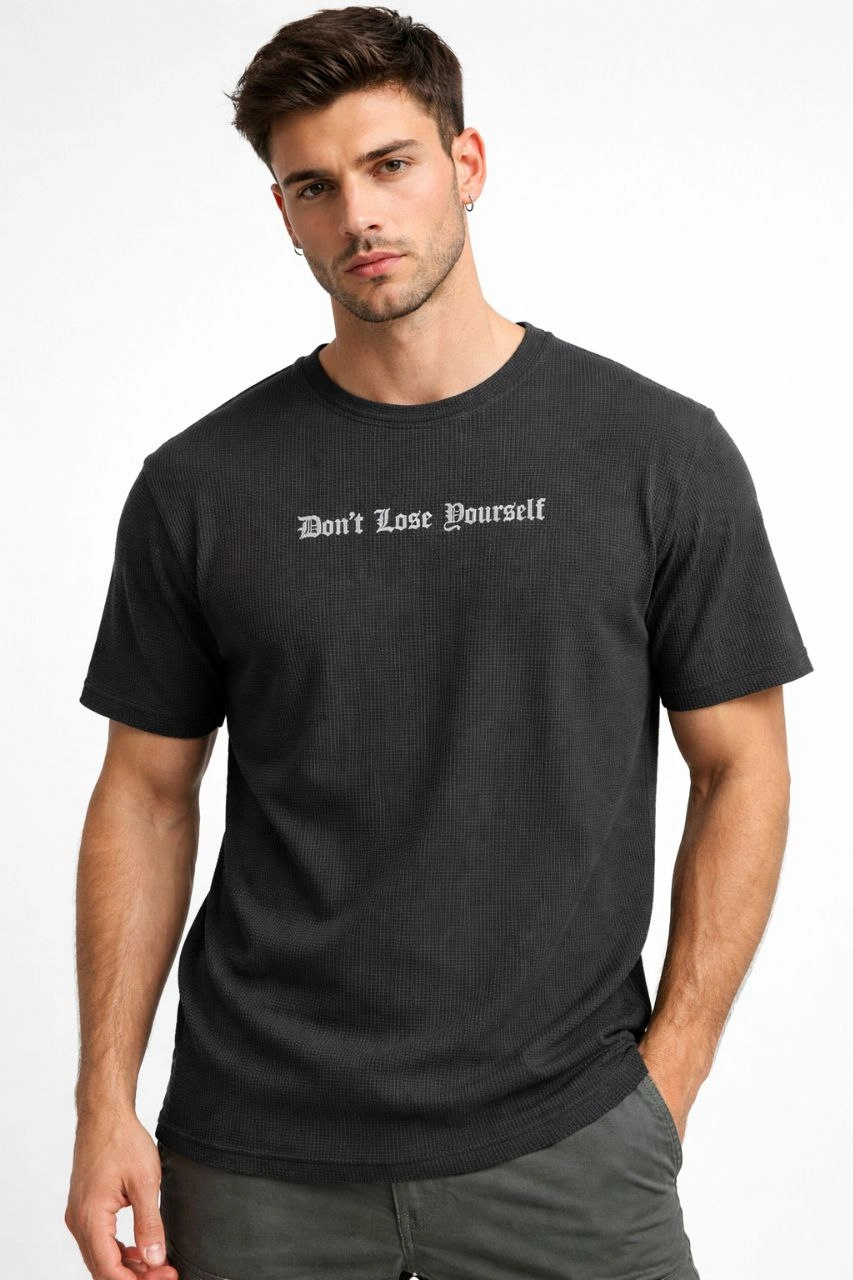 Erkek Wafıl Kumaş Tişört Regular Kalıp Bisiklet Yaka Baskılı T-Shirt – Siyah