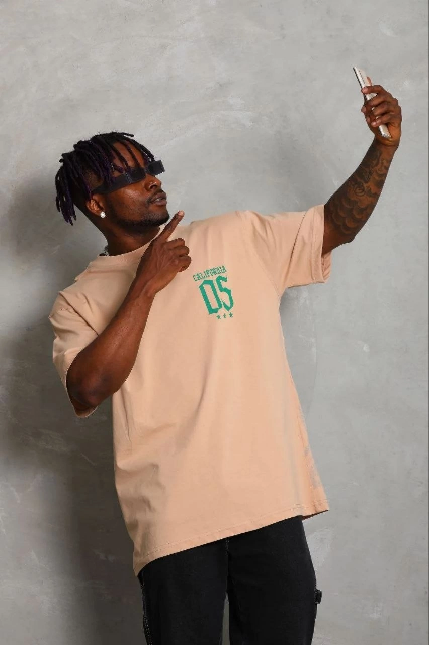 Erkek Baskılı T-Shirt Kısa Kol Bisiklet Yaka Regular Fit Tişört – Bej