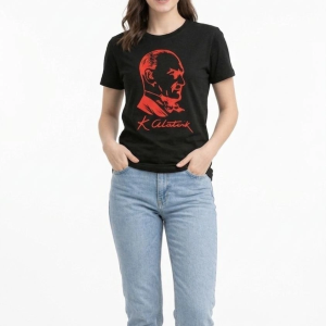 Kadın Atatürk Baskılı Tişört Kısa Kollu Bisiklet Yaka T-Shirt – Siyah
