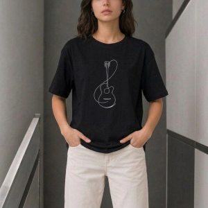 Kadın Minimal Gitar Baskılı Tişört T-Shirt Yazlık Kısa Kol Bisiklet Yaka T-Shirt – Siyah