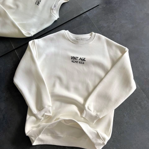 Kadın Bisiklet Yaka 3 İplik Baskılı Oversize SweatShirt – Beyaz