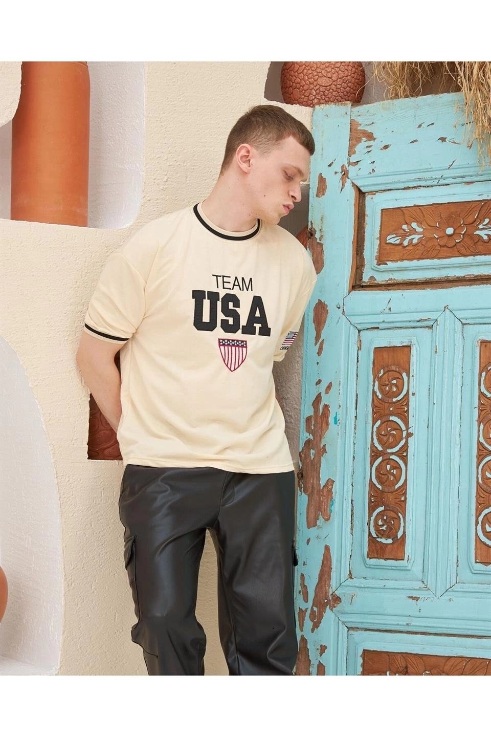 Erkek Bisiklet Yaka Tişört Nakış İşlemeli Kısa Kol Oversize T-Shirt - Bej - Image 3