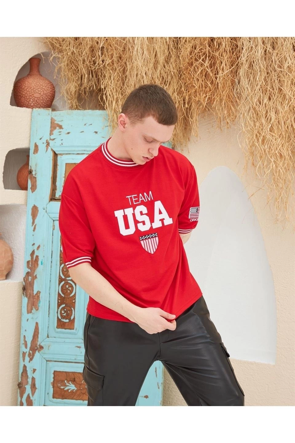 Erkek Bisiklet Yaka Tişört Nakış İşlemeli Kısa Kol Oversize T-Shirt - Kırmızı - Image 2