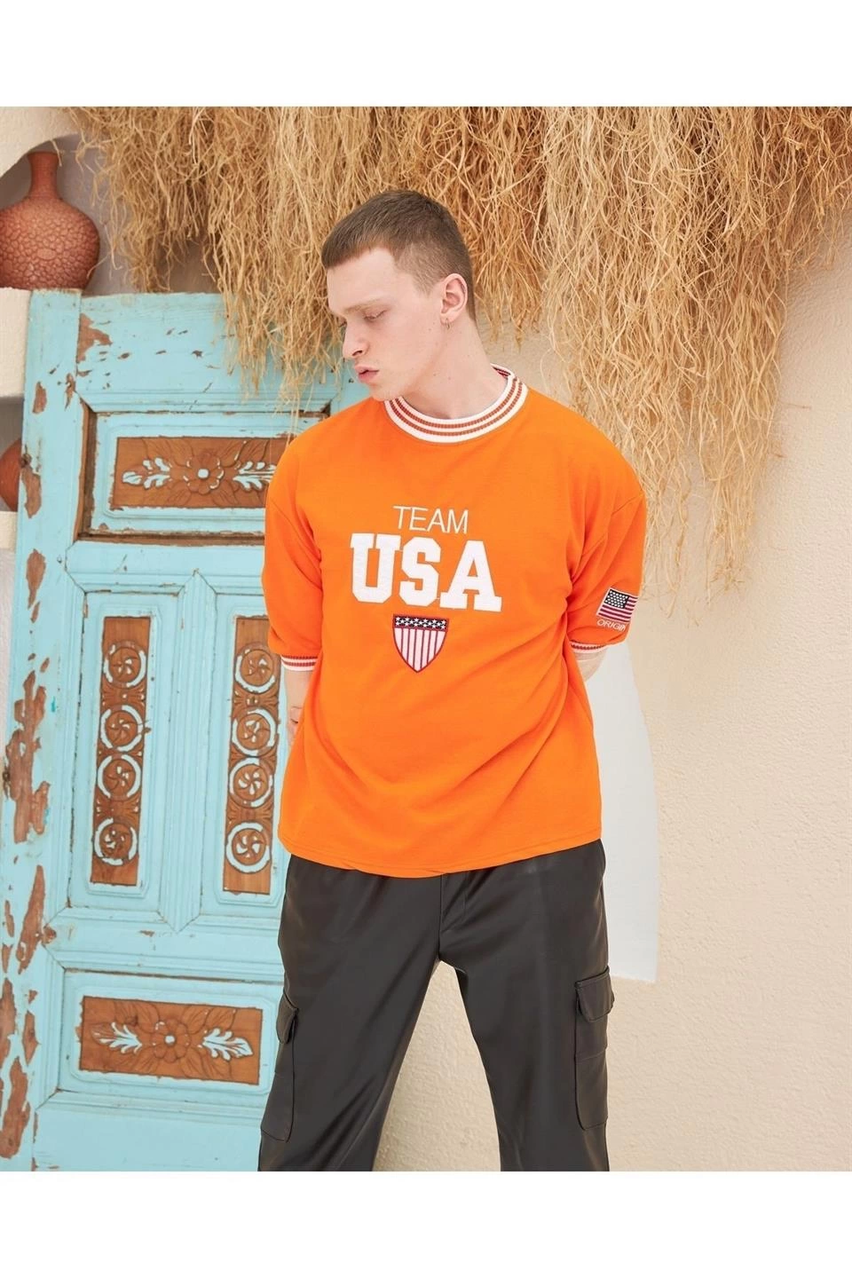 Erkek Bisiklet Yaka Tişört Nakış İşlemeli Kısa Kol Oversize T-Shirt - Turuncu - Image 2
