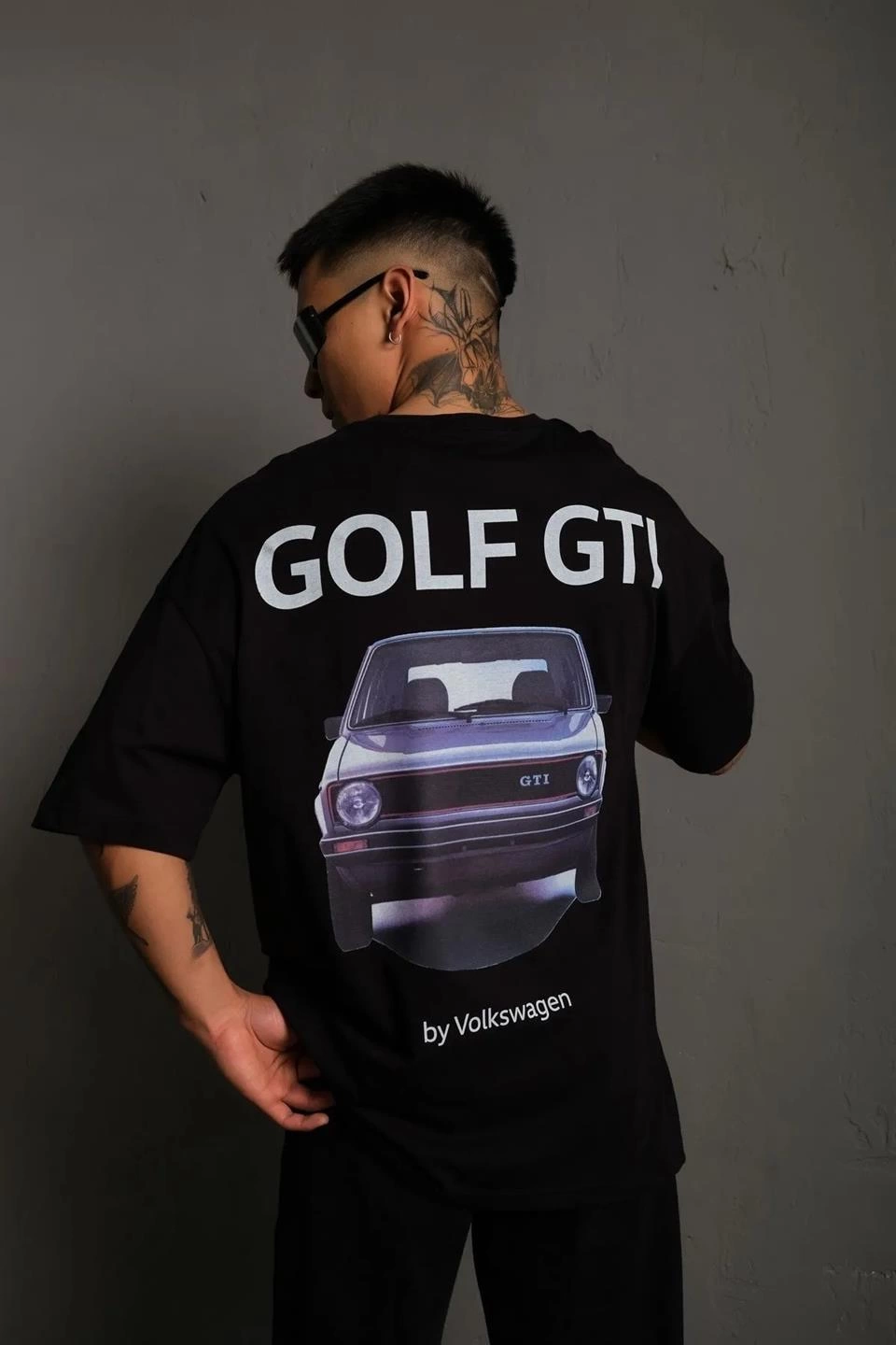 Erkek Oversize Tişört Golf GTI Retro Araba Baskılı T-shirt – Siyah