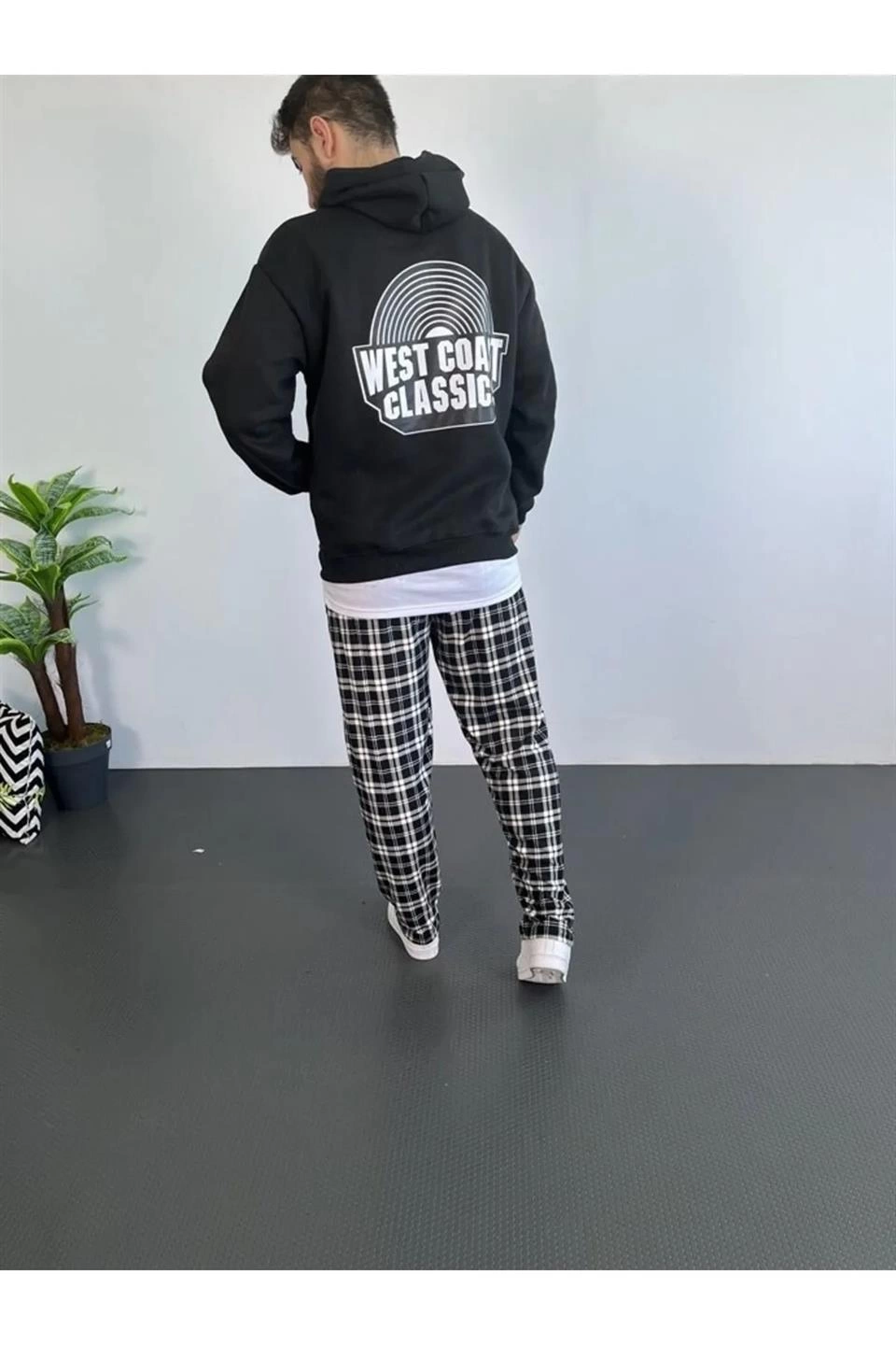 Erkek 3 İplik Pamuklu Kapüşonlu Baskılı Cepli Oversize Sweatshirt Hoodie - Siyah - Image 2