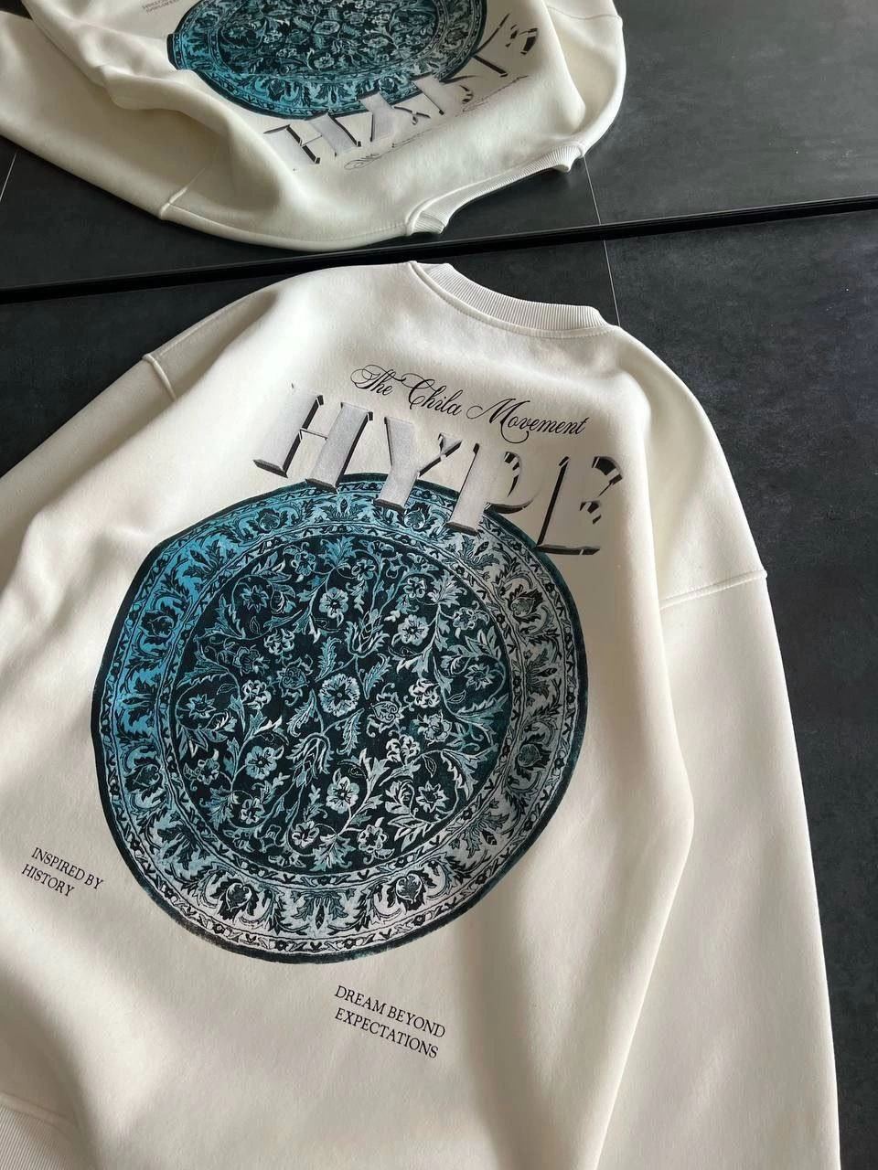 Kadın 3 İplik Pamuklu Bisiklet Yaka Baskılı SweatShirt – Beyaz