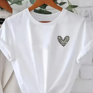 Kadın Kalp Baskılı T-Shirt Kısa Kol Bisiklet Yaka Oversize Rahat Kalıp Günlük Tişört – Beyaz