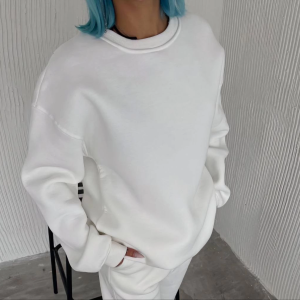 Kadın Bisiklet Yaka 3 İplik Pamuklu Basic SweatShirt – Beyaz