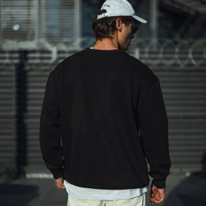Erkek pamuklu Bisiklet Yaka 3 İplik Basic SweatShirt – Siyah