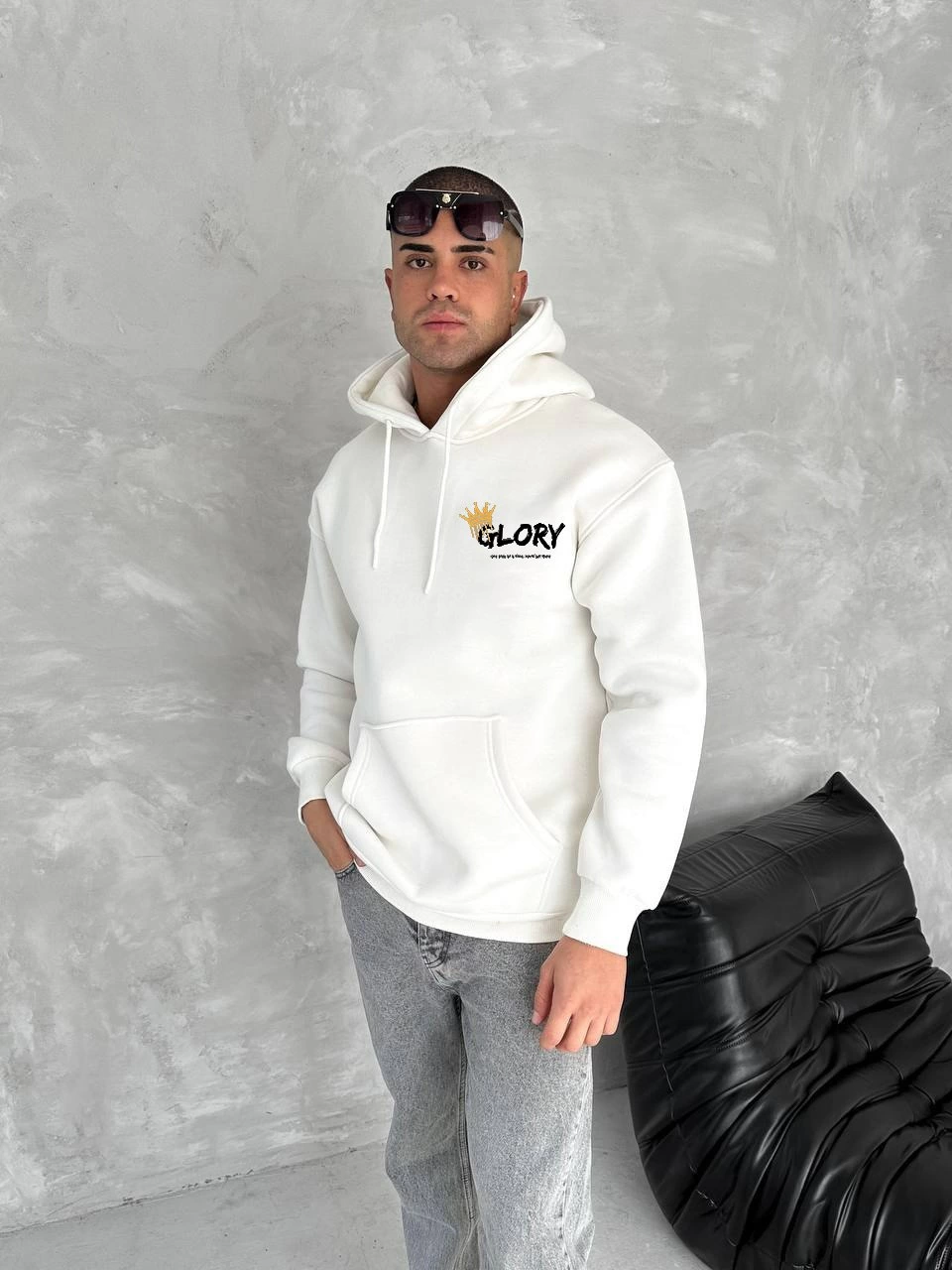 Erkek Kapüşonlu Kanguru Cepli Sweatshirt 3 İplik Pamuklu Baskılı Hoodie – Beyaz