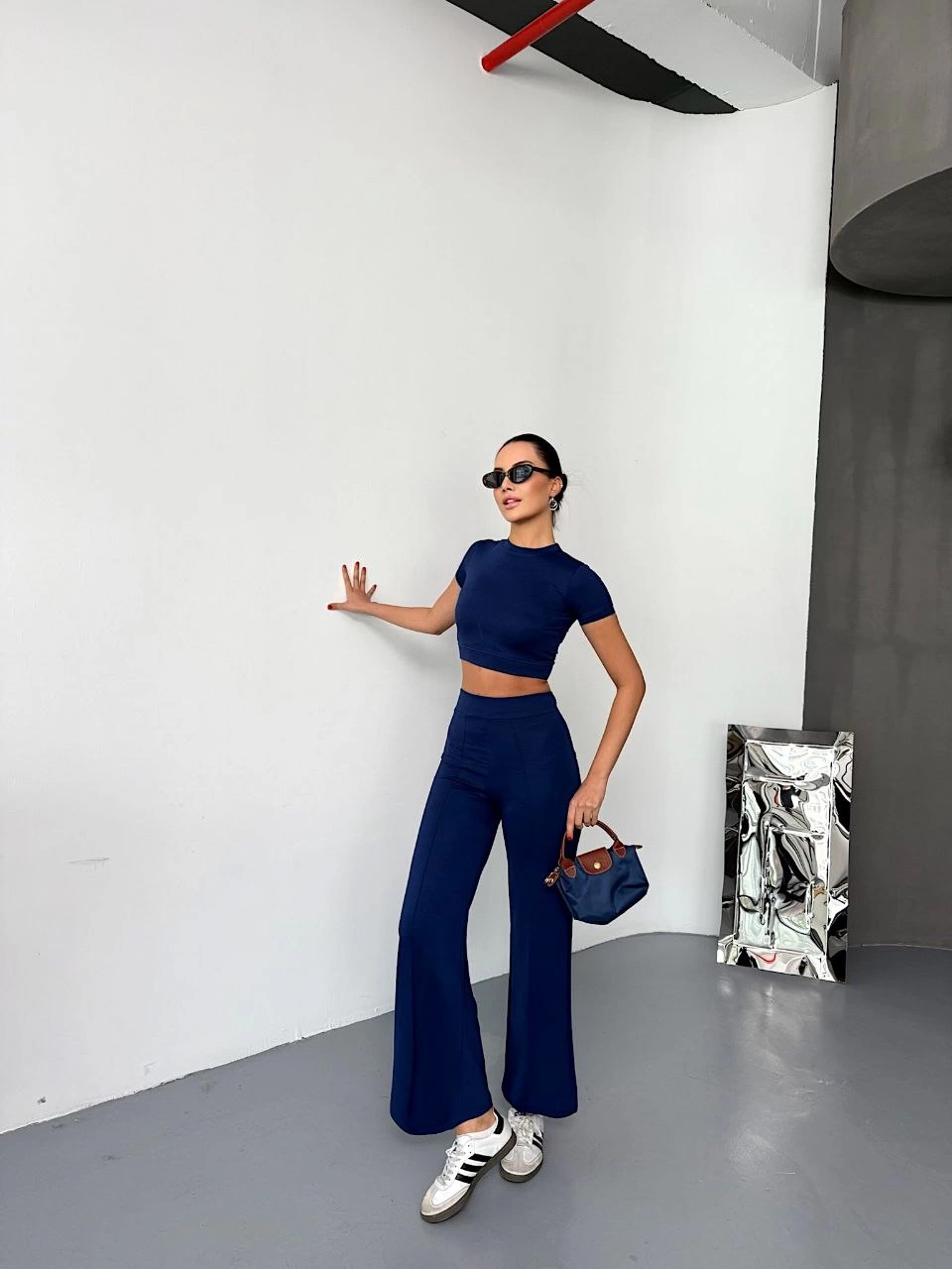 Kadın Osy Modal Yumuşak Kumaş Kısa Kollu Crop Alt ispanyol Paça Pantolon ikili Takım – Lacivert