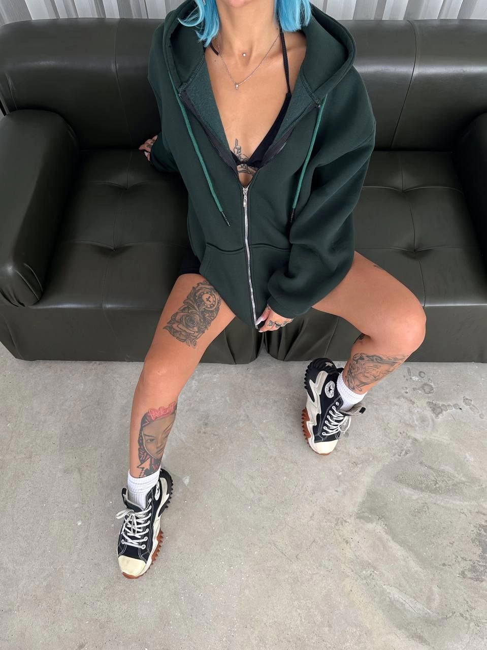 Kadın 3 İplik Pamuklu Kapüşonlu Kanguru Cepli Baskılı Oversize Hoodie Sweatshirt – Haki