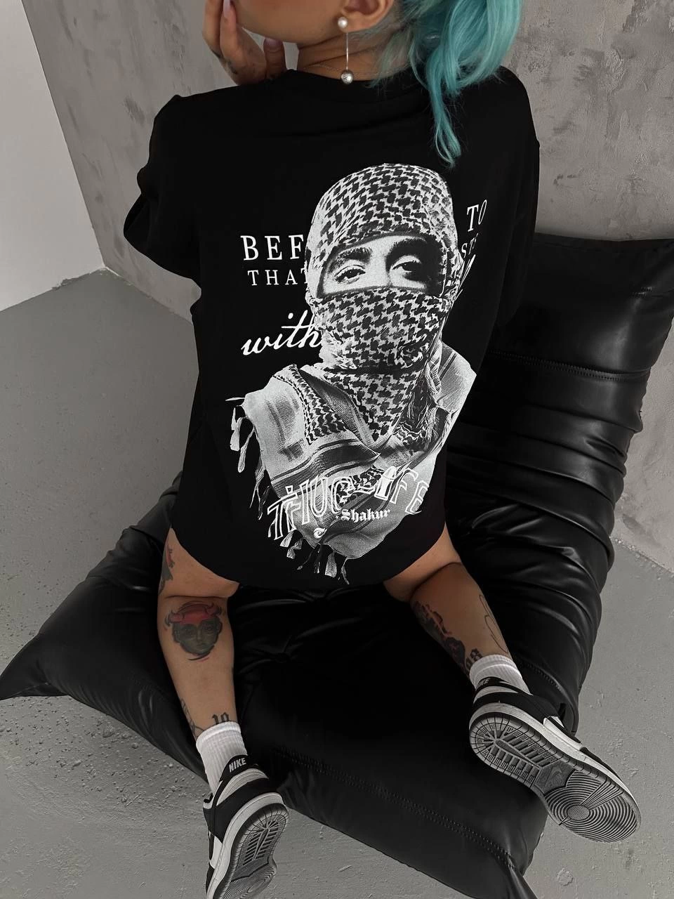 Kadın Kısa Kol Tişört Bisiklet Yaka Filistin Poşülü Baskılı T-Shirt – Siyah
