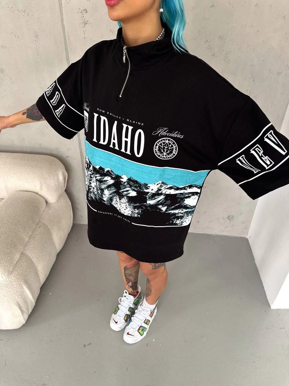 Kadın Baskılı Yarım Fermuarlı Kısa kol T-Shirt – Siyah