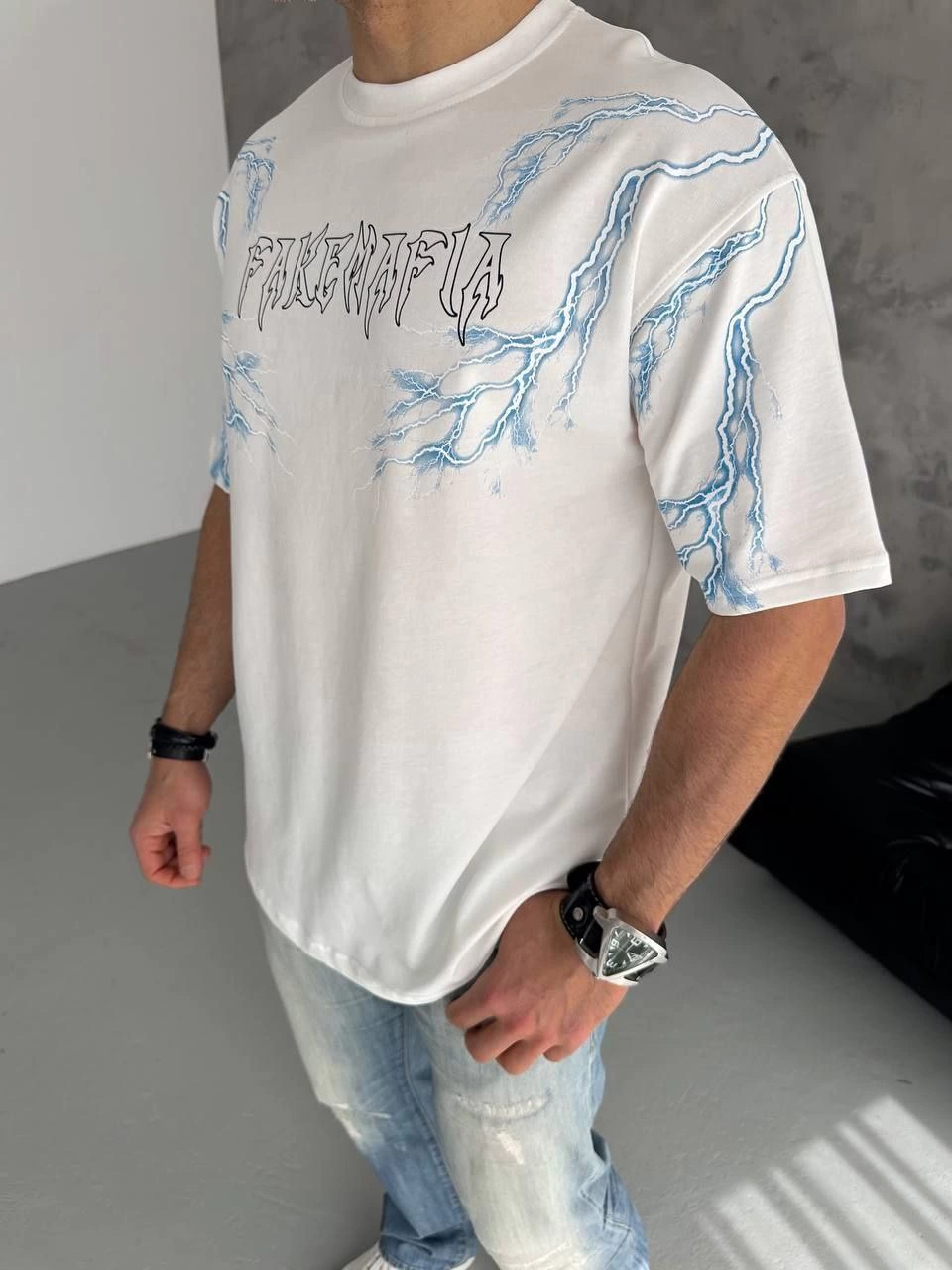 Erkek Bisiklet Yaka Yıldırım Baskılı  Kısa kol T-Shirt – Beyaz
