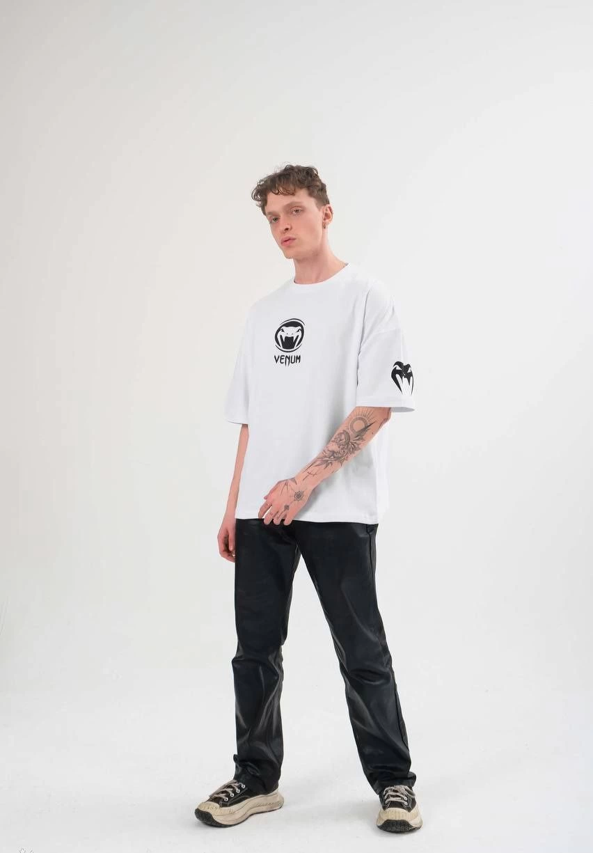 Erkek Kısa Kol Tişört Göğüs ve Kol Bisiklet Yaka Baskılı T-Shirt – Beyaz