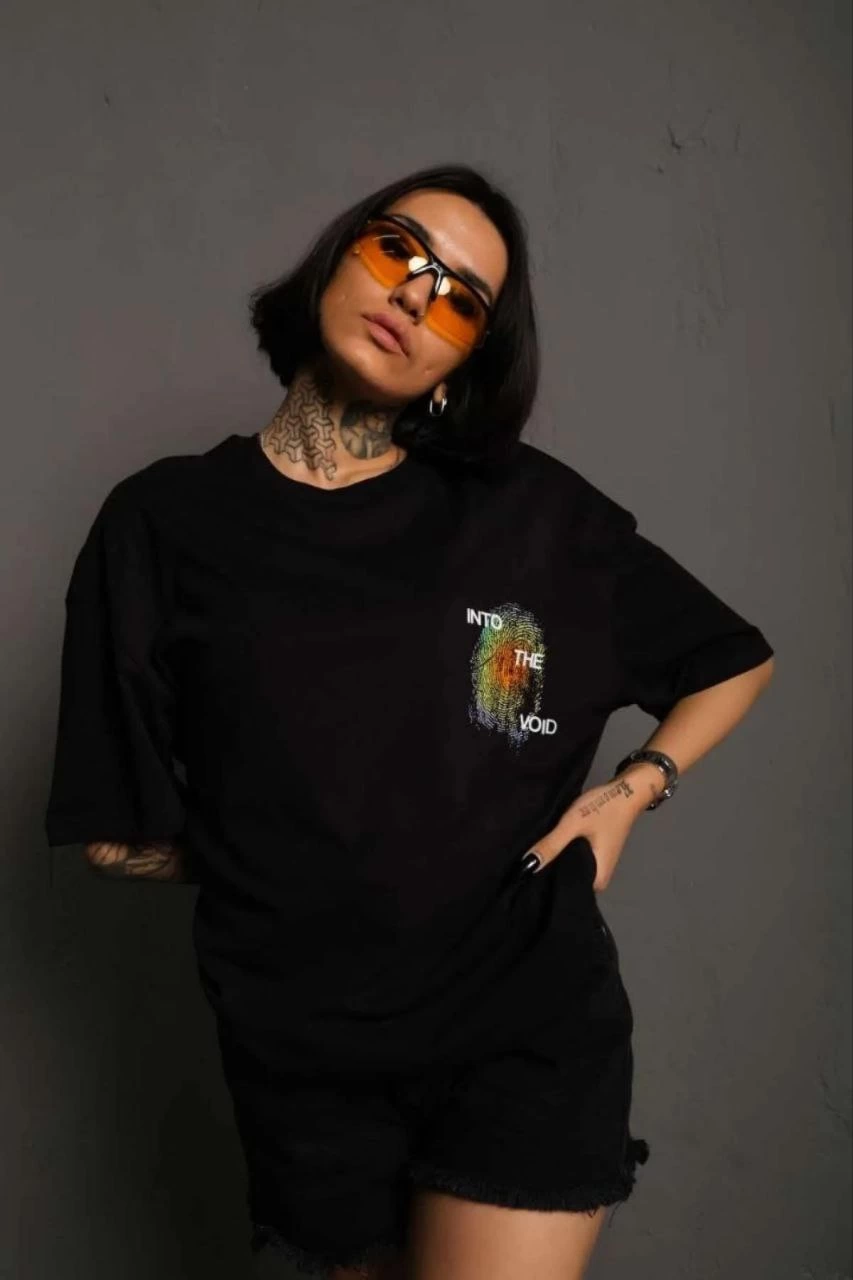 kadın Bisiklet Yaka Baskılı Oversize Kısa kol T-Shirt – Siyah