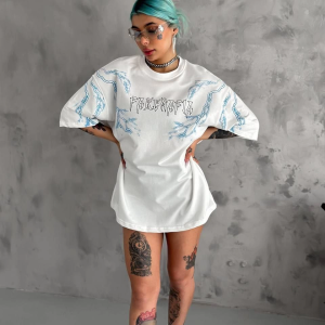Kadın Bisiklet Yaka Yıldırım Baskılı Kısa kol T-Shirt – Beyaz