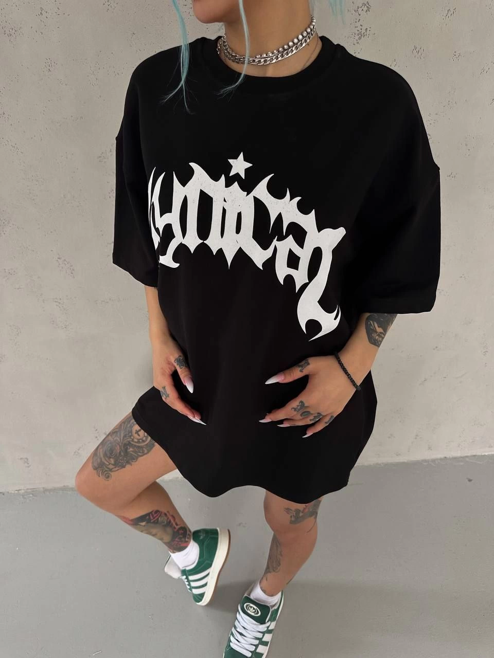 kadın Bisiklet Yaka Baskılı Oversize Kısa kol T-Shirt – Siyah