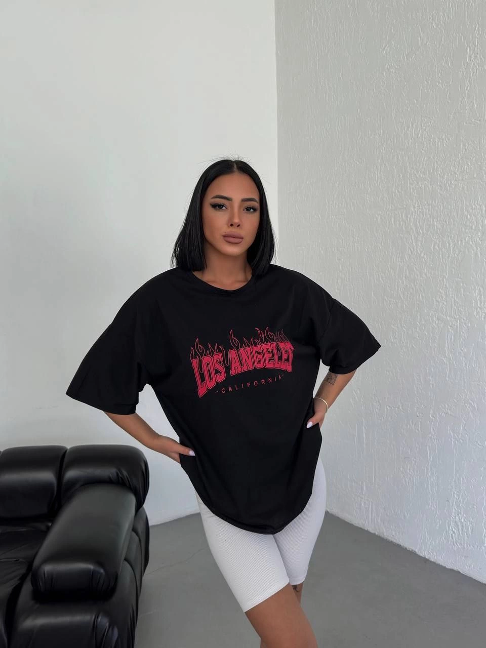 Kadın Kısa Kol Yazlık Tişört Bisiklet Yaka Los Angeles Baskılı T-Shirt – Siyah