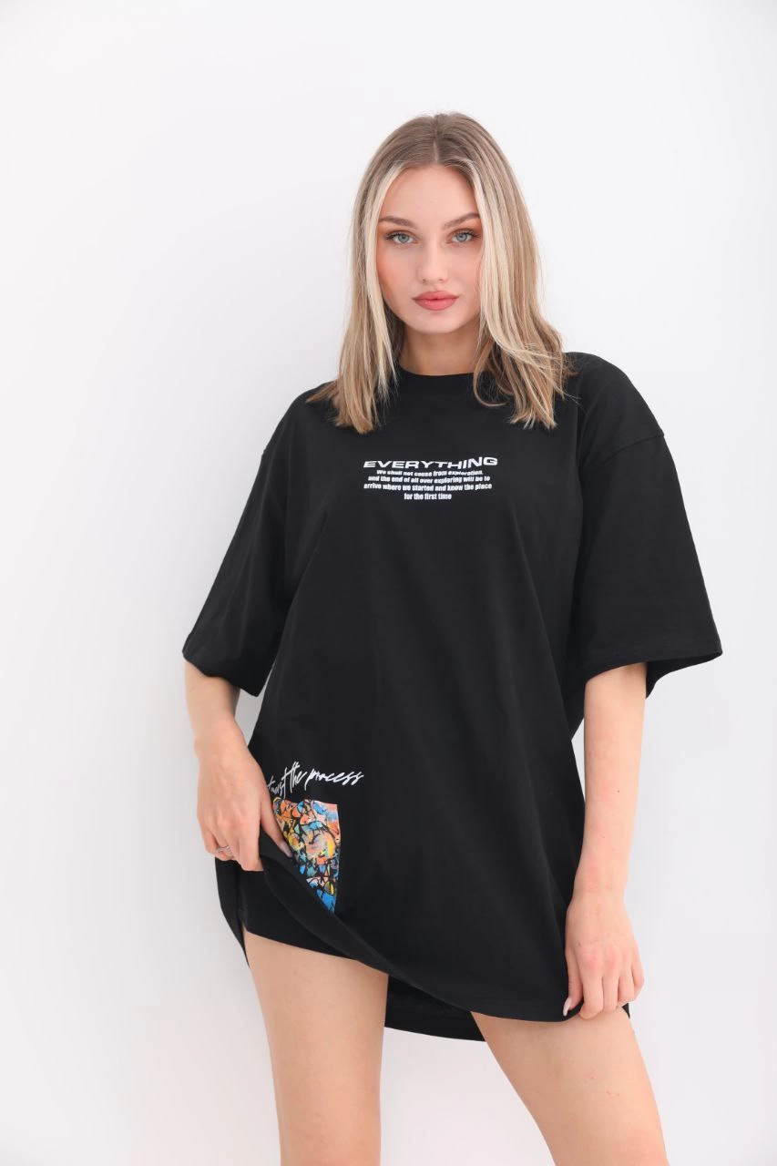 kadın Bisiklet Yaka Baskılı Oversize T-Shirt – Siyah