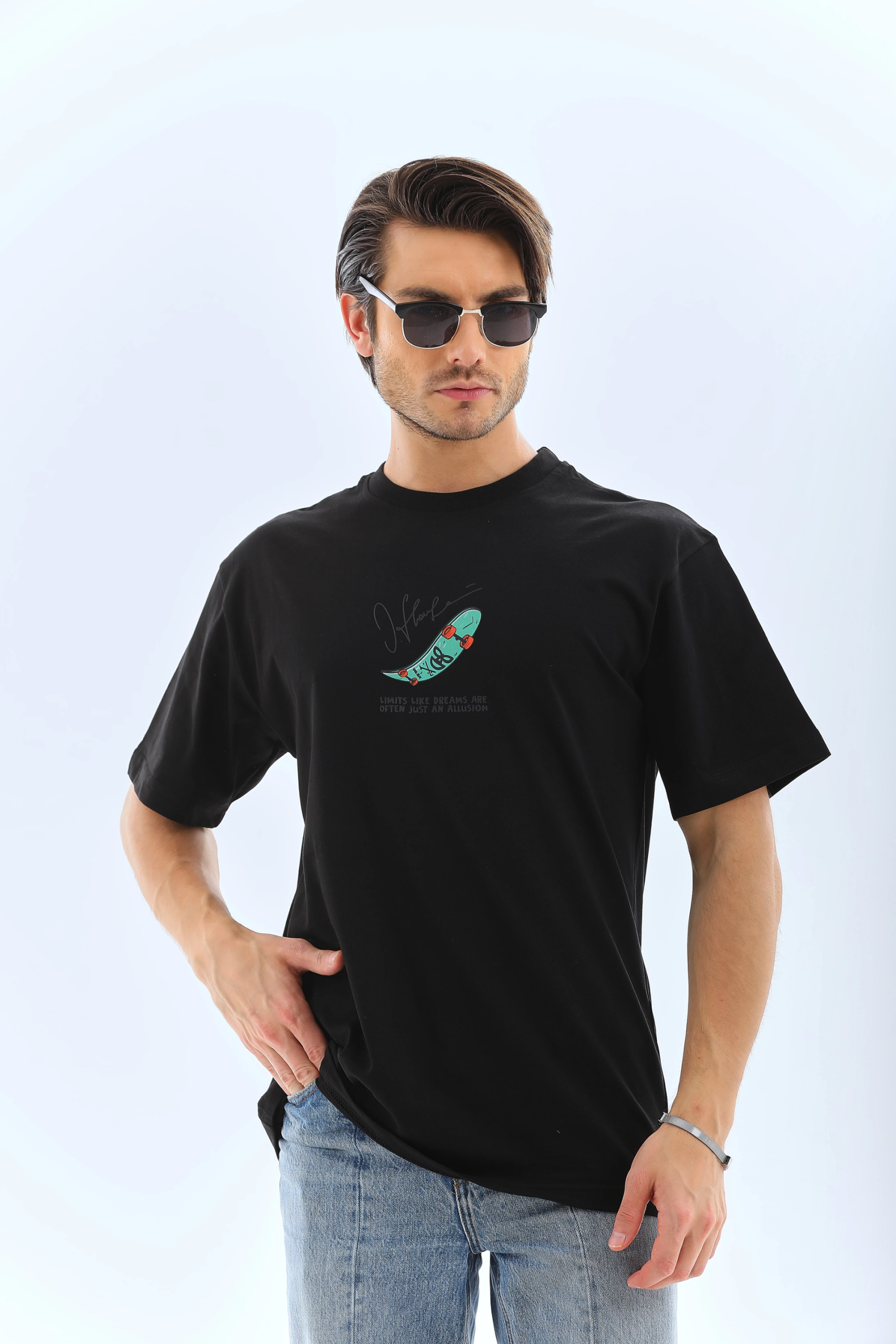Erkek Kısa Kol Yazlık Tişört Bisiklet Yaka Baskılı Oversize T-Shirt – Siyah