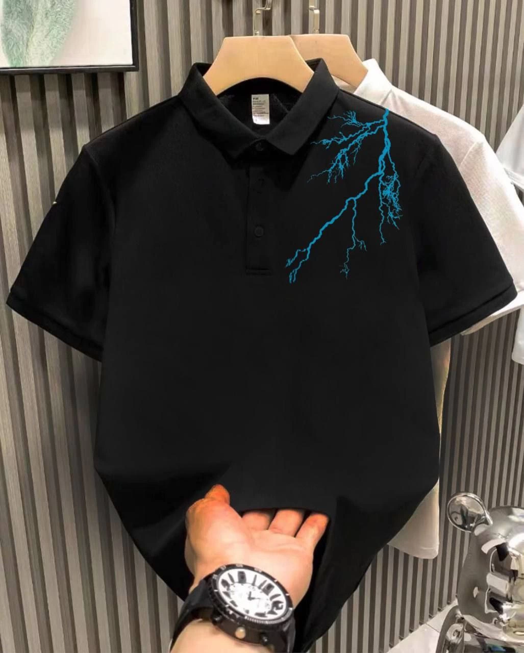 Erkek Polo Yaka Tişört Düğmeli Yıldırım Baskılı Pike T-Shirt – Siyah