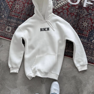 Erkek Kapüşonlu Kanguru Cepli Sweatshirt 3 İplik Pamuklu Baskılı Hoodie – Beyaz